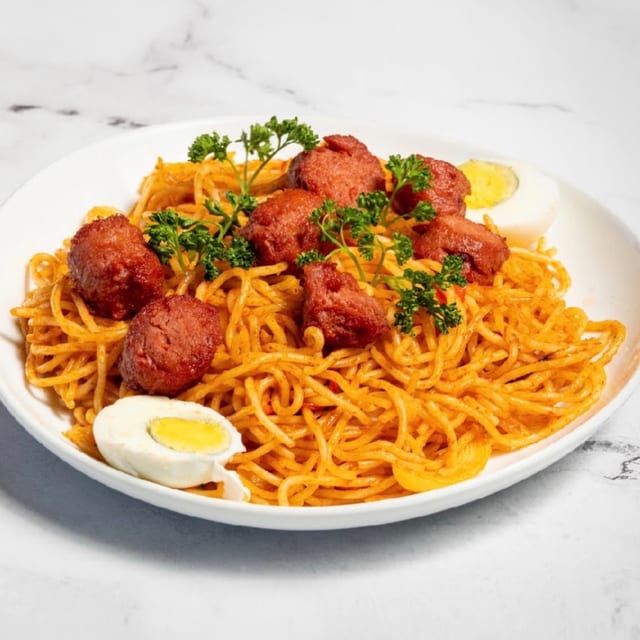 Spaghetti With Hotdog Or Sausage (large).